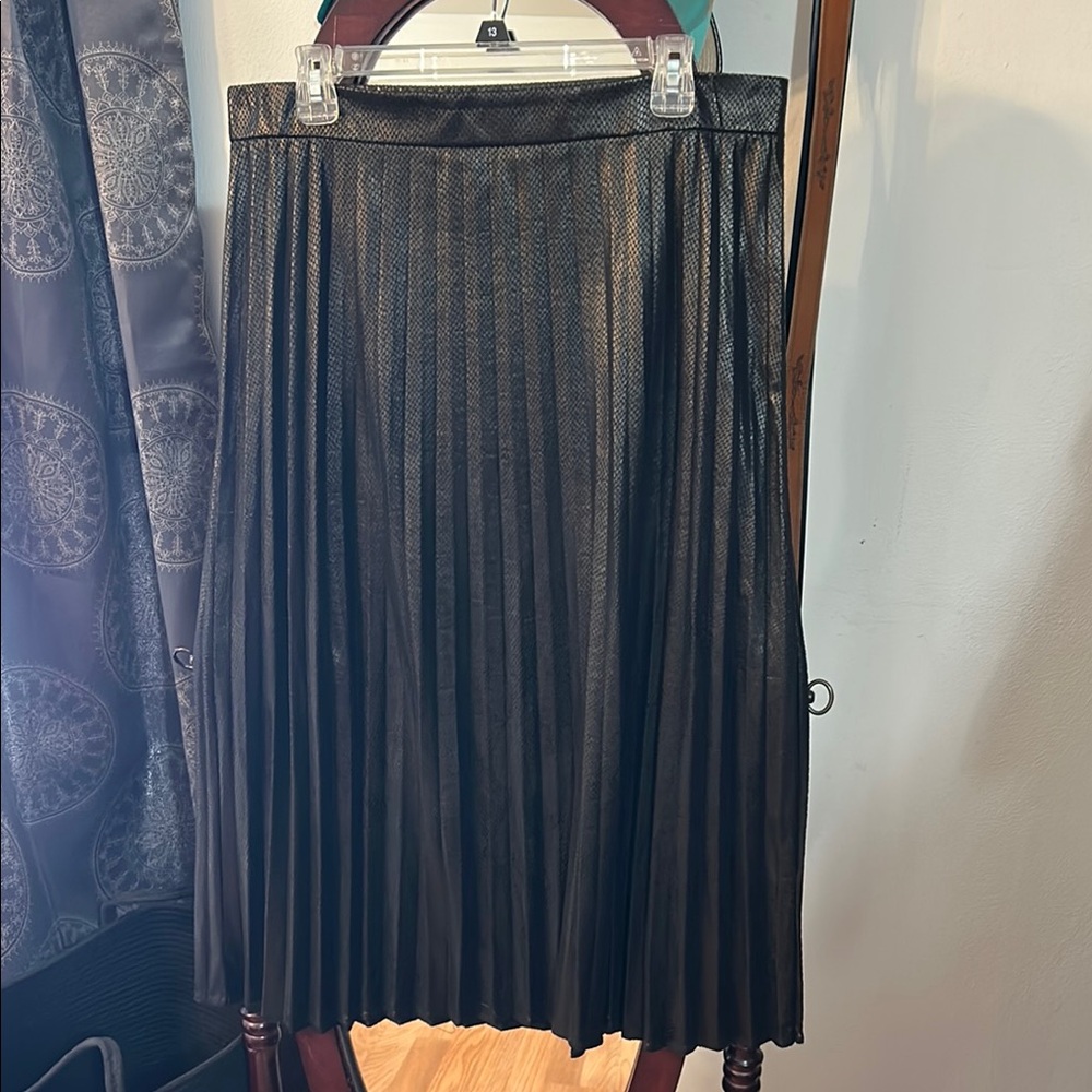 Black Pleated Midi Skirt